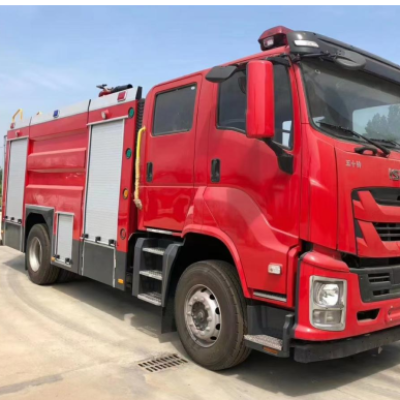 XE CỨU HỎA ISUZU 8M3
